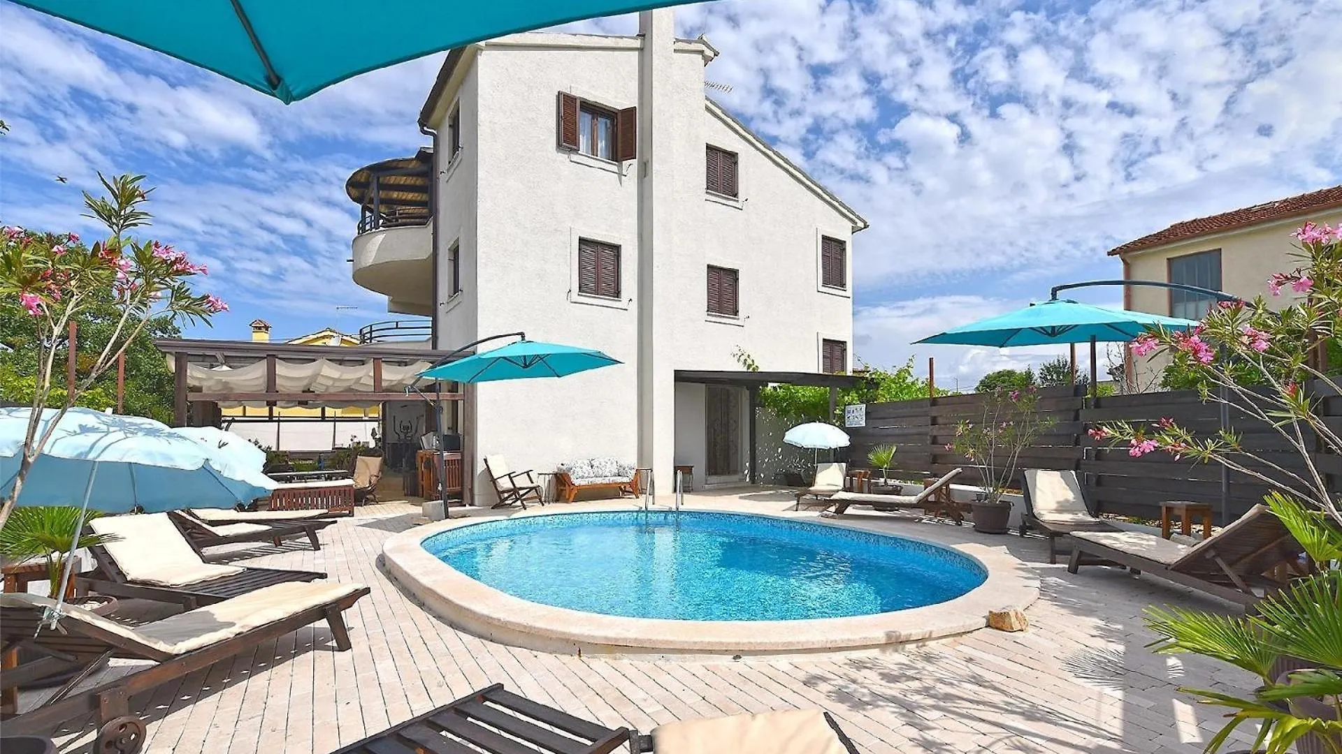 Apartment Ferienwohnung Fuer 2 Personen Ca 41 Qm In Barbariga, Istrien Istrische Riviera